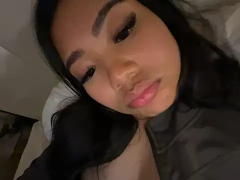 TitiTinyThai Webcamshow