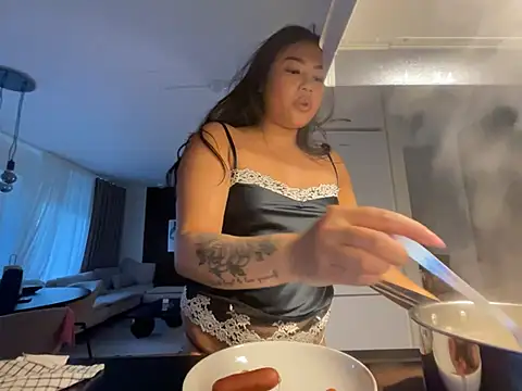 TitiTinyThai Webcam Show