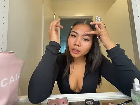 TitiTinyThai Webcamshow
