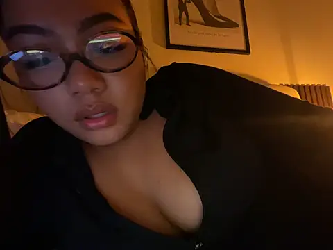 TitiTinyThai Webcamshow