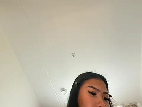 TitiTinyThai Webcam Show