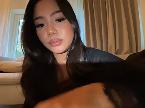 TitiTinyThai Pertunjukan Webcam