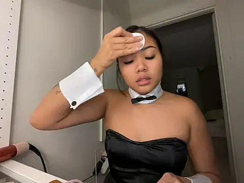TitiTinyThai Webcam Show