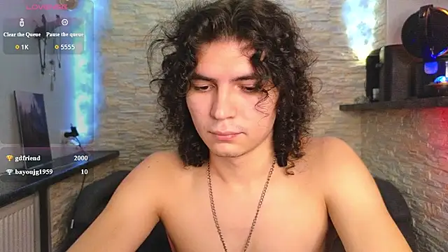 Dean_Ravenn Webbikameraesitys