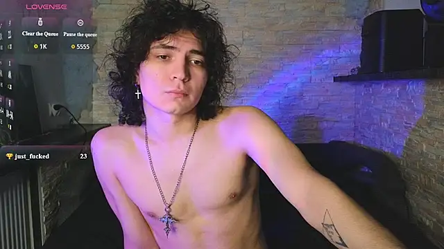 Dean_Raven Pertunjukan Webcam