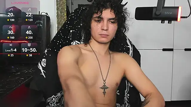 Dean_Raven Pertunjukan Webcam