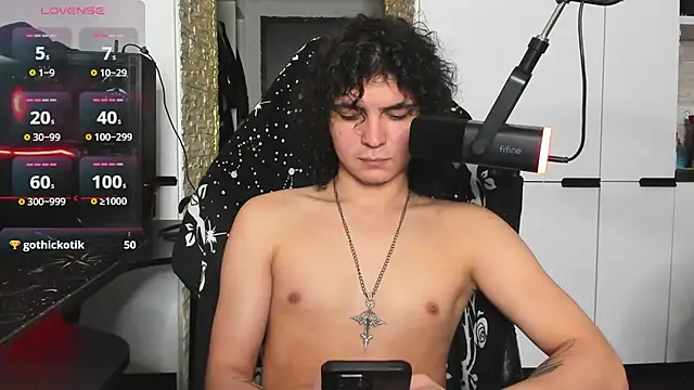 Dean_Raven – webcam-show