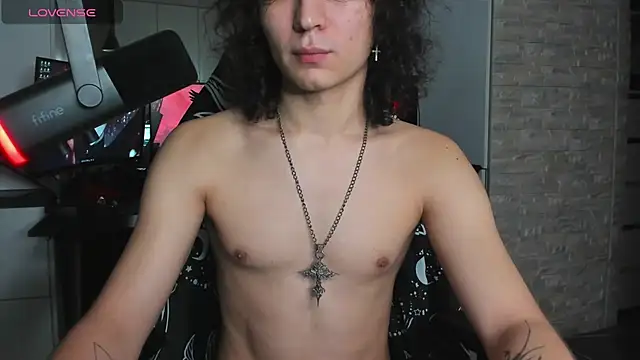Dean_Raven Adlı Modelin Web Kamerası Şovu