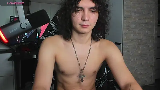 Dean_Raven webkamerás műsora
