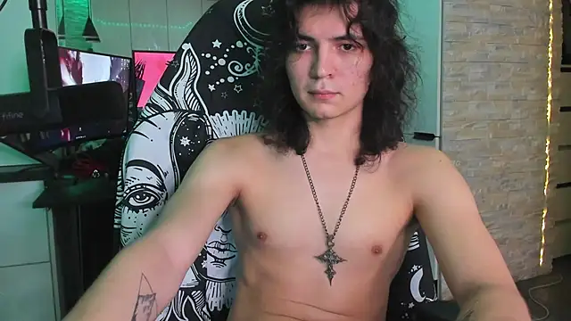 Dean_Ravenn Webbikameraesitys