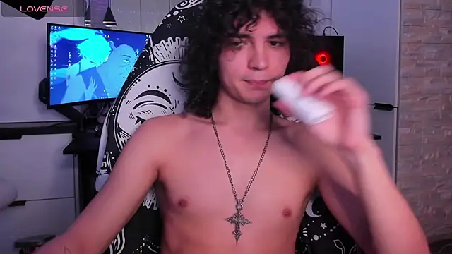 Dean_Ravenn Webbikameraesitys