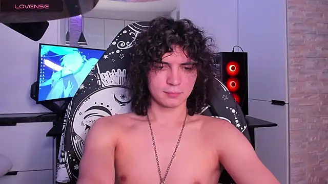 Dean_Ravenn Webbikameraesitys