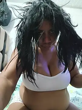 Zeyllyjhonson Adlı Modelin Canlı XXX Sohbeti