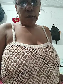 Zeyllyjhonson live XXX chat