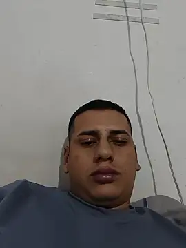 Alejoch83 ওয়েবক্যাম শো