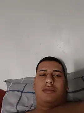 הופעת וובקאם של Alejoch83