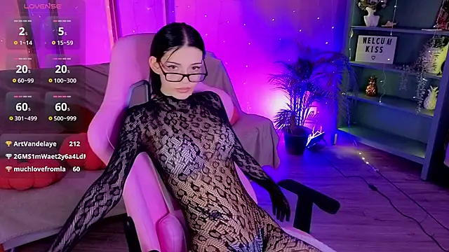 Kelly__Bunny's Live XXX Chat