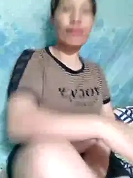 Gummiesu's Webcam Show