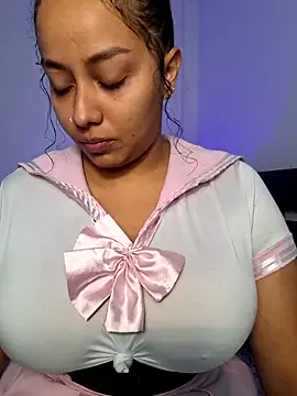 curly_girl_31 Chat XXX in diretta