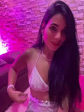 Miaswwe Adlı Modelin Canlı XXX Sohbeti