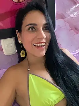 Miaswwe's Live XXX Chat