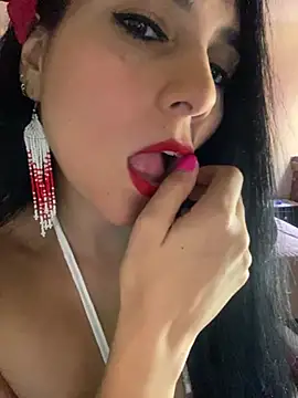 Miaswwe's Live XXX Chat