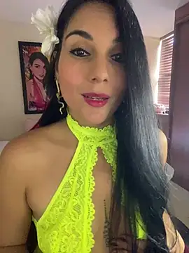 Miaswwe Adlı Modelin Canlı XXX Sohbeti