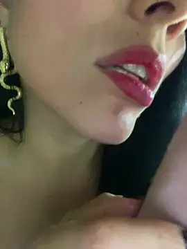Miaswwe's Live XXX Chat