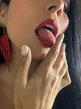 Miaswwen Live XXX chat