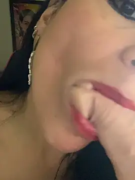 XXX chat uživo modela Miaswwe