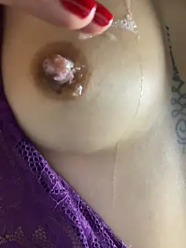 XXX chat uživo modela Miaswwe