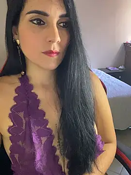 Miaswwe Chat XXX live