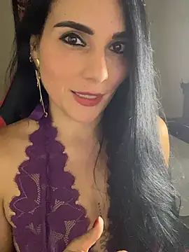 Miaswwe Chat XXX live