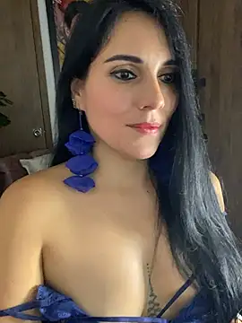 Miaswwe Chat XXX live