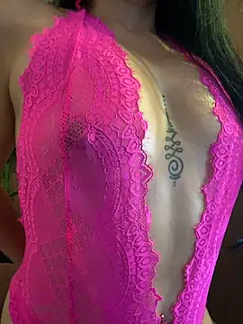Miaswwe Adlı Modelin Canlı XXX Sohbeti