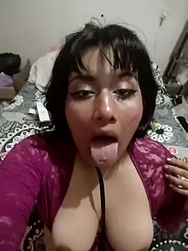 mariannN28 Webcam show