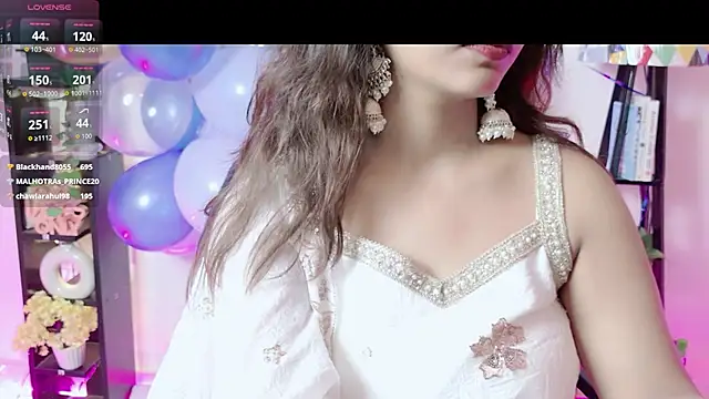 Malvika_Malhotra Pertunjukan Webcam