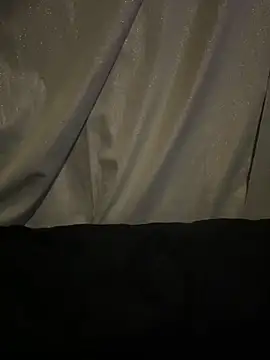 DenBeenDikN 在線直播表演