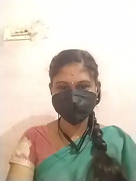 عرض كام Tamil_Nathiya1