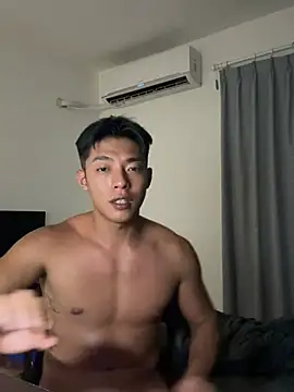Yooo17 Webcam Show