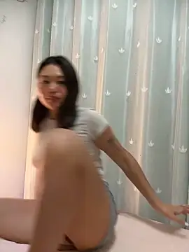 XXX chat uživo modela ruanruan05