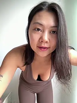 ruanruan05 Show Webcam