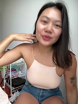 XXX chat uživo modela ruanruan05