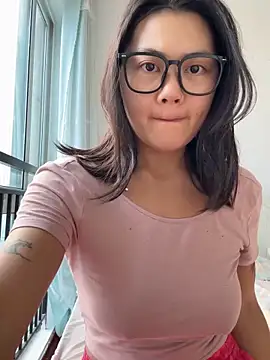 ruanruan05's Webcam Show
