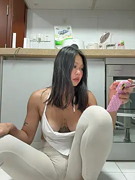 ruanruan05's Webcam Show