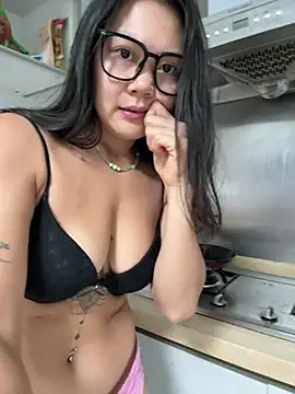 Chat +18 de ruanruan05 ao vivo