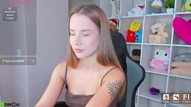 Nicole_Vasquez Adlı Modelin Canlı XXX Sohbeti