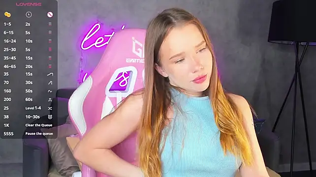 Nicole_Vasquez Adlı Modelin Canlı XXX Sohbeti