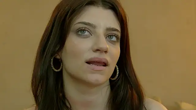 دردشة EllieWest الجنسية المباشرة