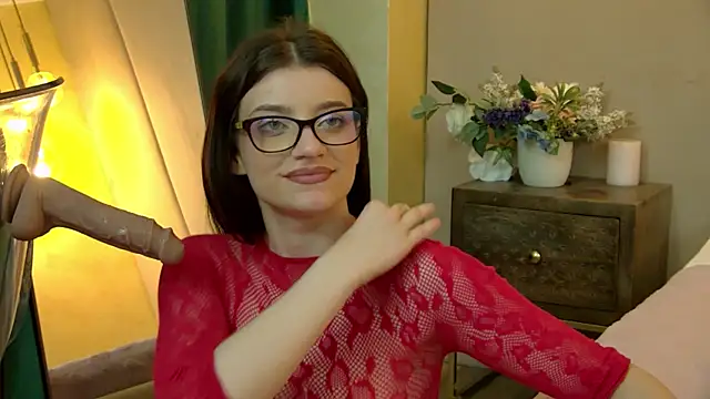 EllieWest's Live XXX Chat
